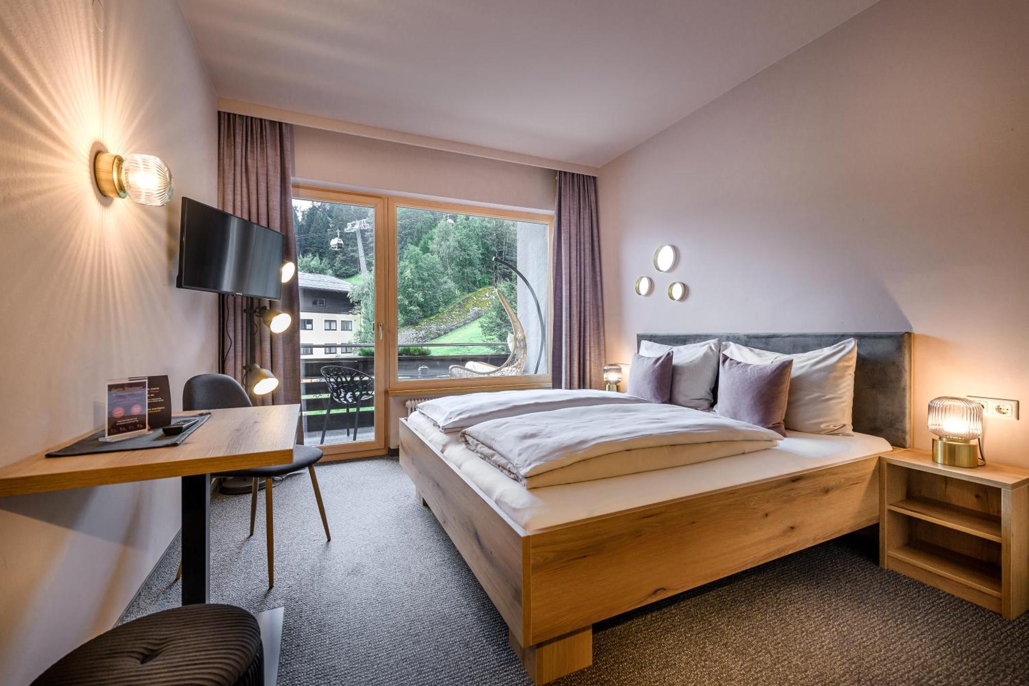 B&B Berglift Direkt An Der Talstation Bad Hofgastein Kültér fotó