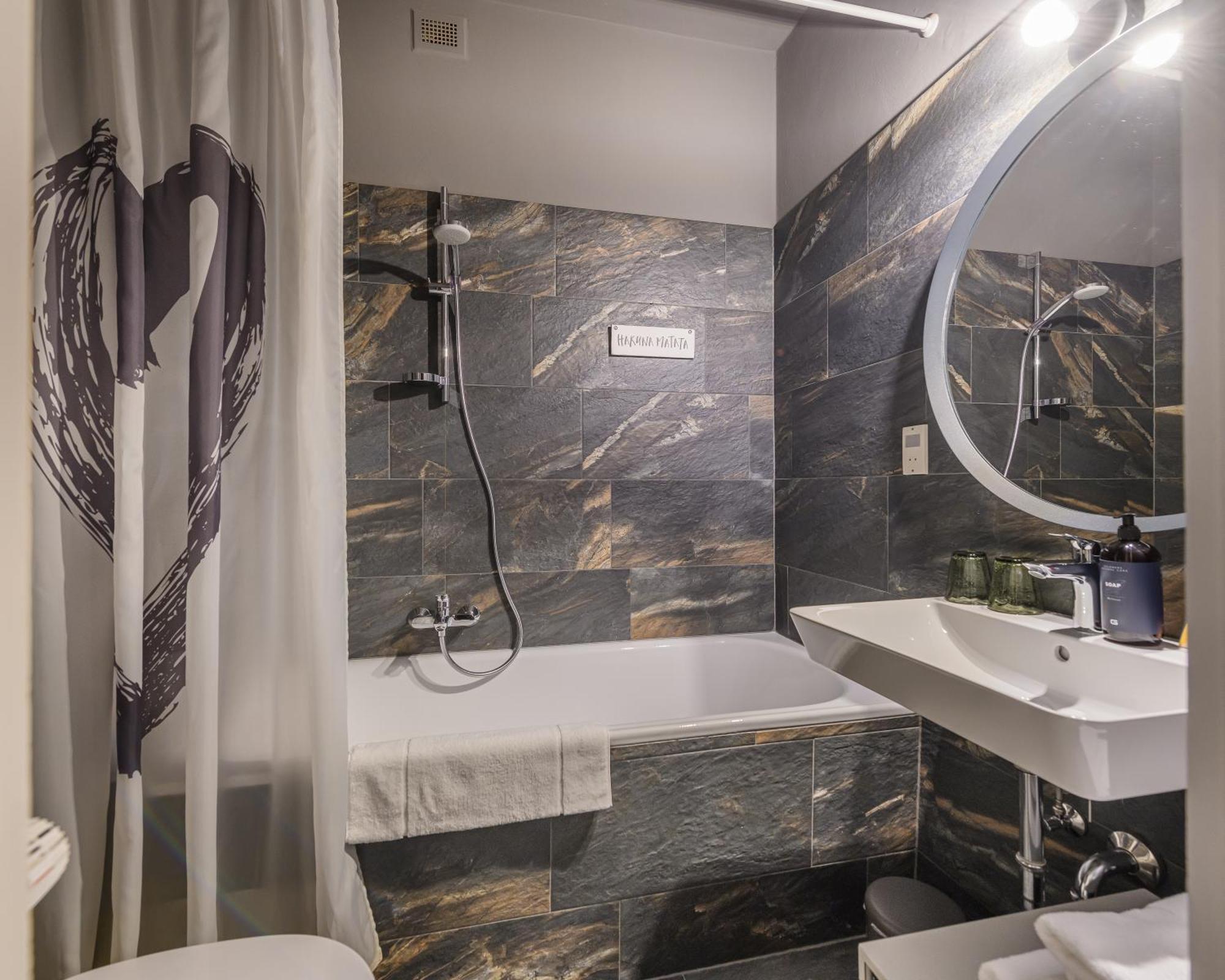 B&B Berglift Direkt An Der Talstation Bad Hofgastein Kültér fotó